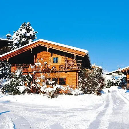 Chalet Almdorf Zillertal, Fuegen